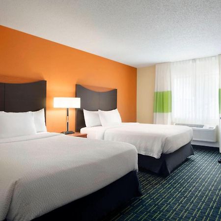 Fairfield Inn & Suites By Marriott Champaign Luaran gambar