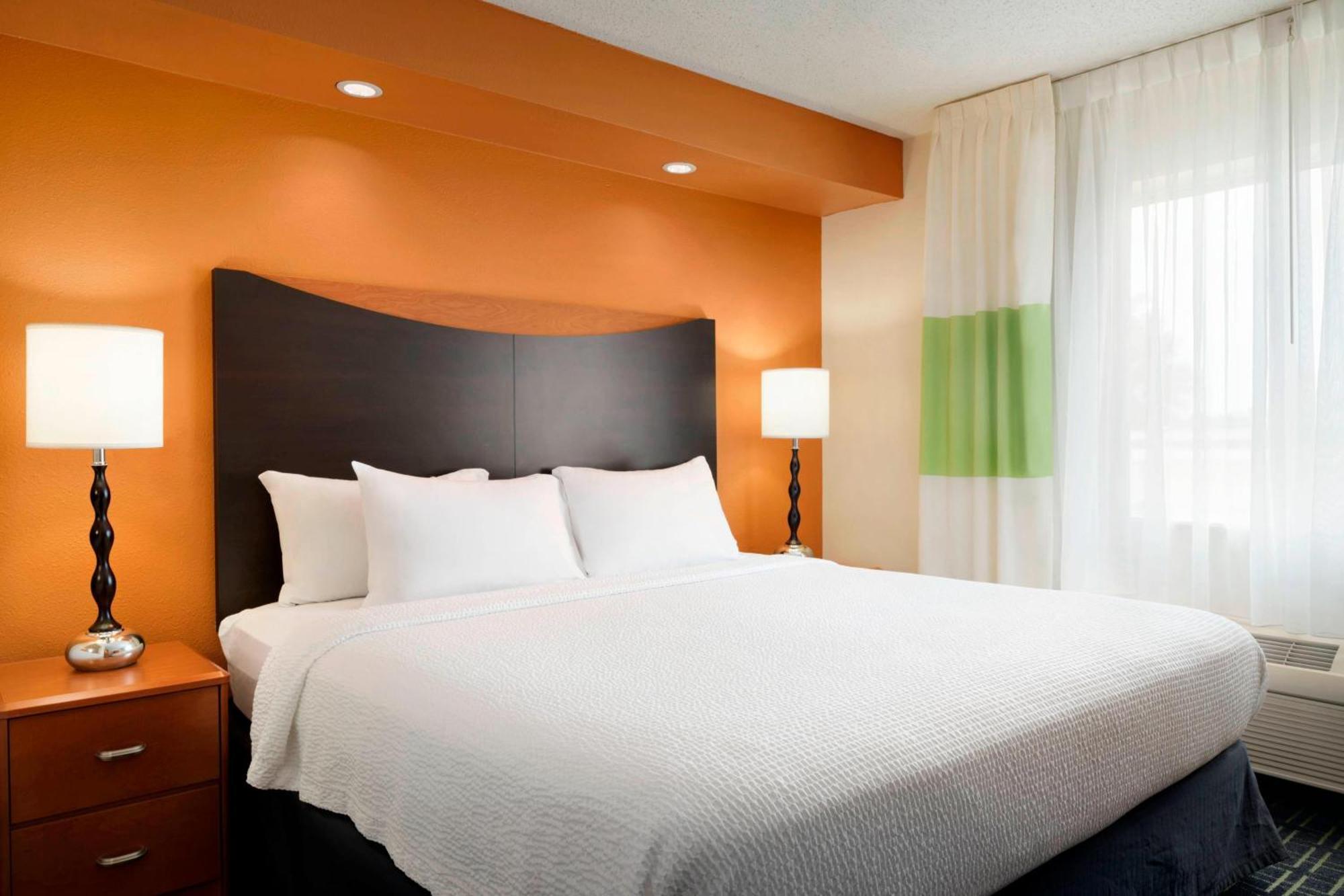Fairfield Inn & Suites By Marriott Champaign Luaran gambar