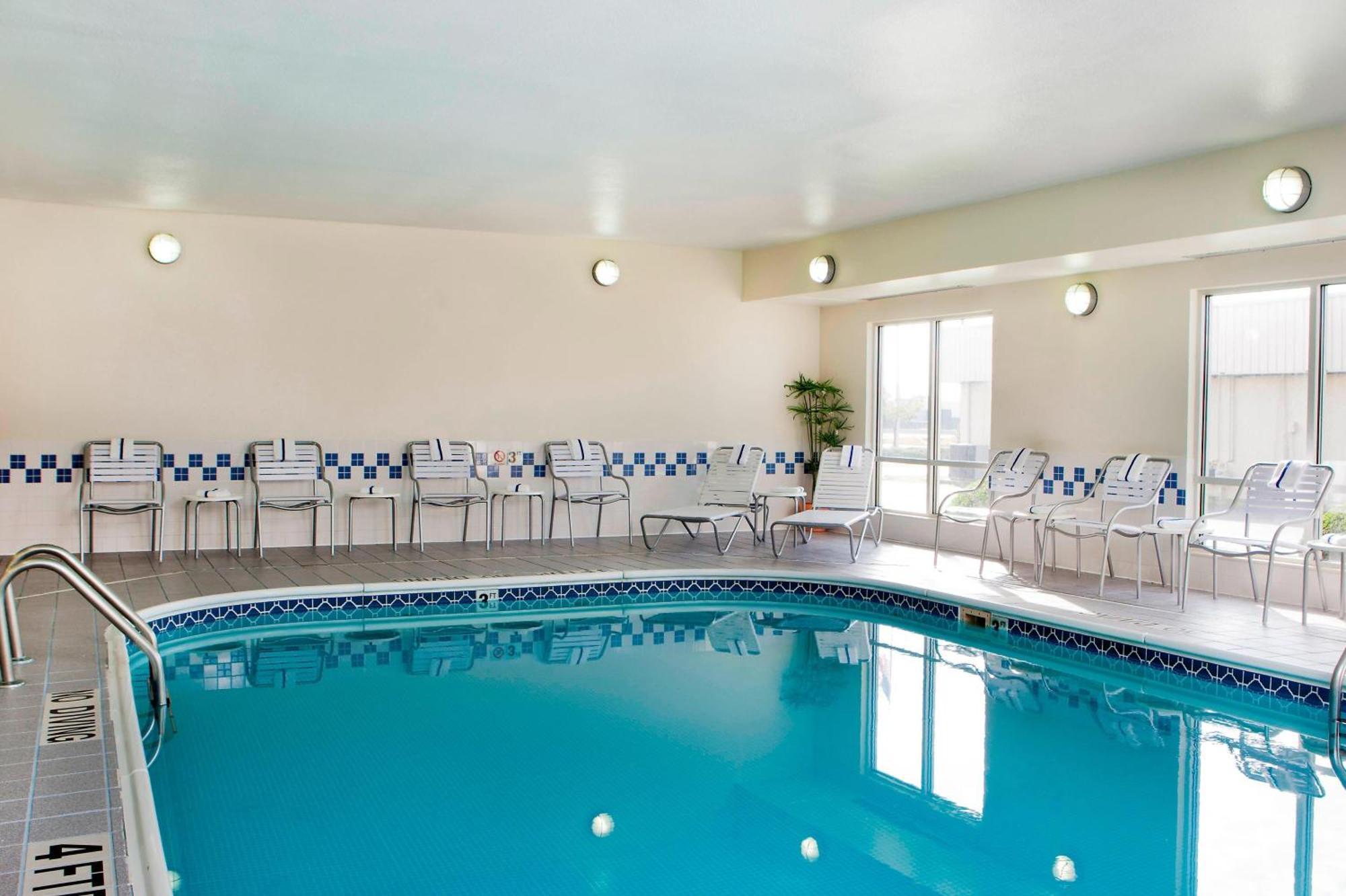 Fairfield Inn & Suites By Marriott Champaign Luaran gambar