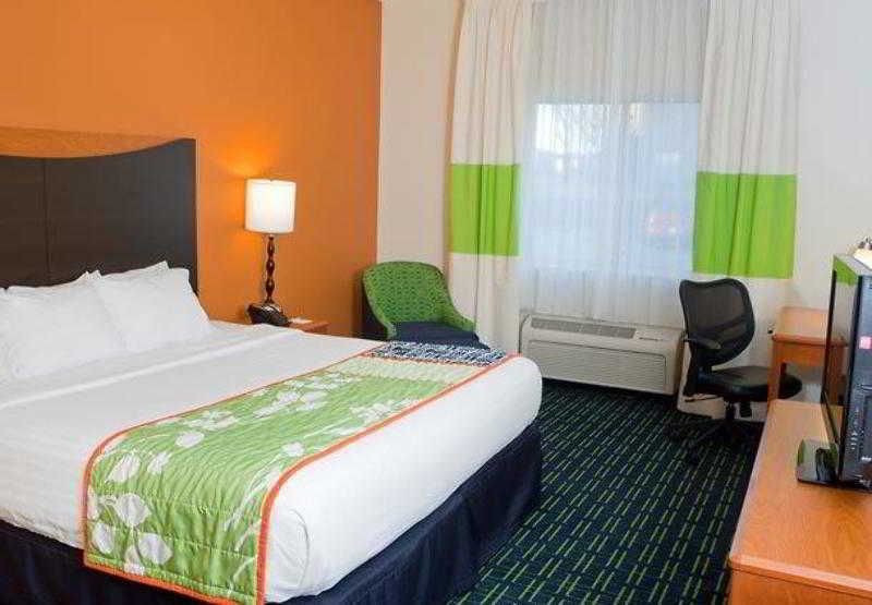 Fairfield Inn & Suites By Marriott Champaign Bilik gambar